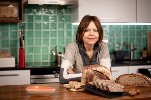 2021. Pique-assiette