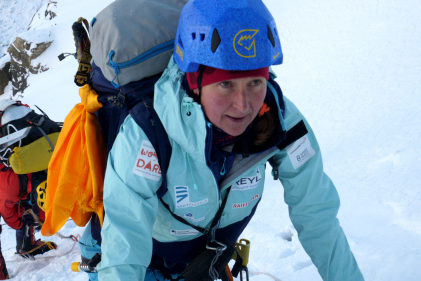 2021. Passe-moi les jumelles: Sophie Lavaud au Népal