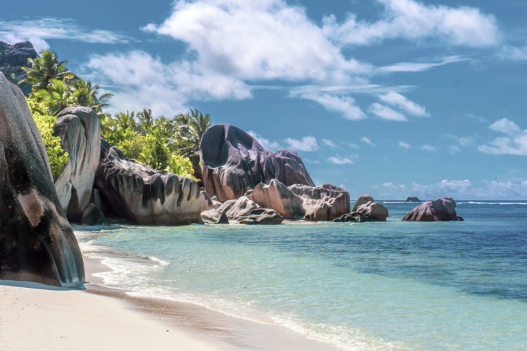 8_R111218_Shooting-Desti_Laperouse_La-Digue_Dec18©PONANT_Olivier Anrigo